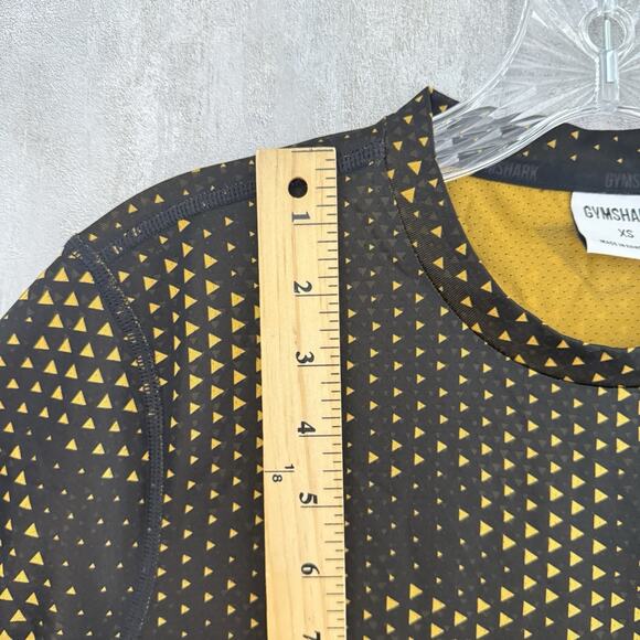 Gymshark Shirt Mens XS Yellow Volt Geometric Athleisure Fitness Gym Workout - Picture 6 of 14